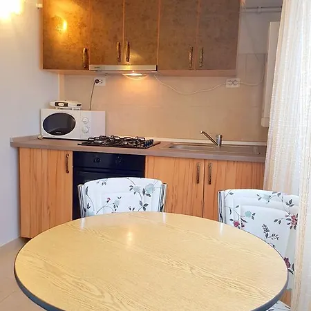 Dino Suite | Sea View Apartment